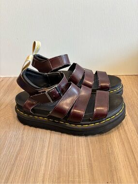 Dr. Doc Marten's V BLAIRE Black Sandal US Womens 6 Buckle Strap Vegan Burgundy